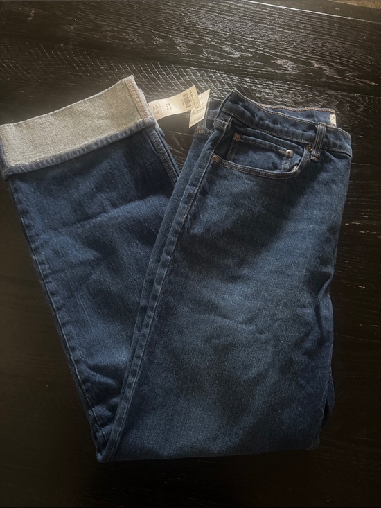 Abercrombie & Fitch Denim - Women’s  Dark Blue Denim Jeans - Classic Straight Fit
